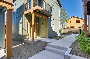 2 Mi to Dtwn Flagstaff: Home w/ Balcony!