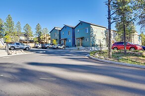 2 Mi to Dtwn Flagstaff: Home w/ Balcony!