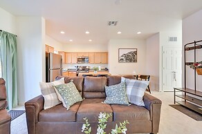 2 Mi to Dtwn Flagstaff: Home w/ Balcony!