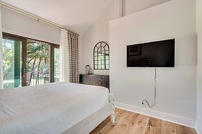 < 1 Mi to Seabrook Island Beach: Sunny Retreat!