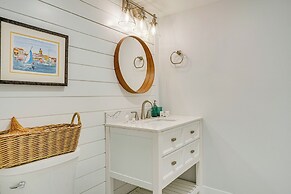 < 1 Mi to Seabrook Island Beach: Sunny Retreat!