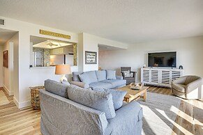 Beachfront Condo w/ Pool Access in Ponce Inlet