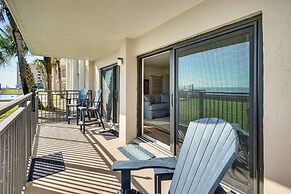 Beachfront Condo w/ Pool Access in Ponce Inlet