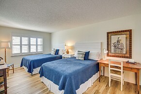 Beachfront Condo w/ Pool Access in Ponce Inlet