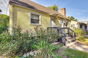 7 Mi to Forest Park: Springfield Home w/ Yard
