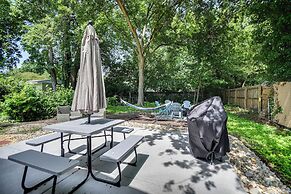 1 Mi to Beach: Home w/ Patio & Grill in Hampton!