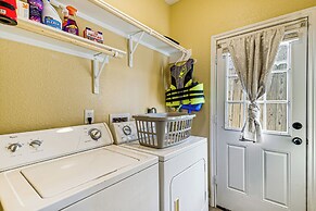 Pet-friendly Home 2 Miles to Lake Conroe!