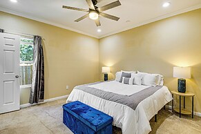 Pet-friendly Home 2 Miles to Lake Conroe!