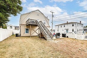 2 Blocks to Beach: Apt w/ Grill in Ocean Gate!