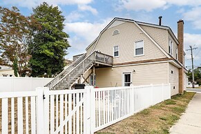 2 Blocks to Beach: Apt w/ Grill in Ocean Gate!