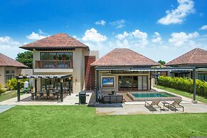Luxury Cap Cana Villa With 3 Bedrooms Plunge Pool Maid and Golf Course