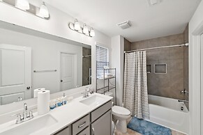 Charming Getaway Perfect For Relaxation 3 Bedroom Home