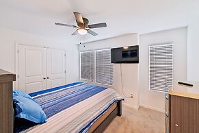 Charming Getaway Perfect For Relaxation 3 Bedroom Home