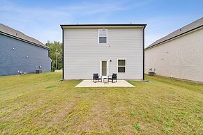 Charming Getaway Perfect For Relaxation 3 Bedroom Home