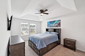 Charming Getaway Perfect For Relaxation 3 Bedroom Home