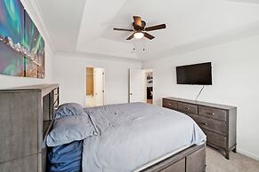 Charming Getaway Perfect For Relaxation 3 Bedroom Home