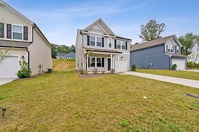 Charming Getaway Perfect For Relaxation 3 Bedroom Home