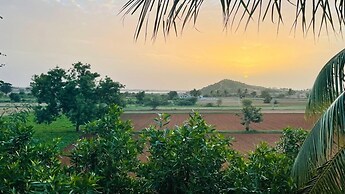 Narayani Revtree - Resort & Villa