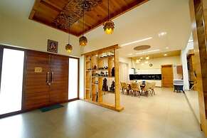 Narayani Revtree - Resort & Villa