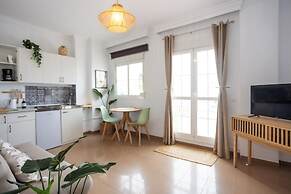 Naim Guest House Nerja