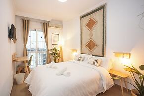 Naim Guest House Nerja