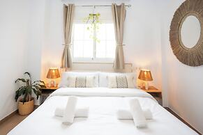 Naim Guest House Nerja