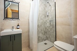 Naim Guest House Nerja