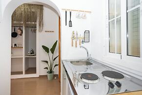 Naim Guest House Nerja