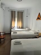 Naim Guest House Nerja