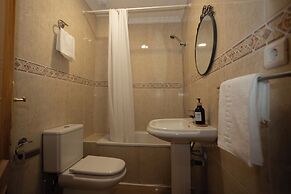 Naim Guest House Nerja