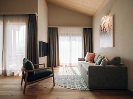 KURVE Apartments & Lounge