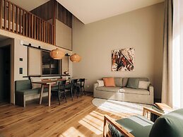 KURVE Apartments & Lounge