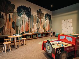 KURVE Apartments & Lounge