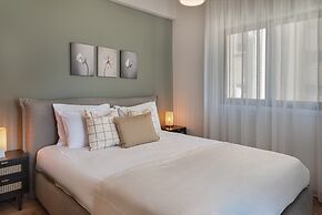 Phaedrus Living: Larnaca Tsimintia Retreat