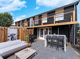 Luxury Holiday Home Veluwe With Sauna and hot tub