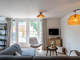 Cozy Villa w/ Sauna and BBQ