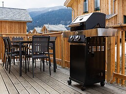Chalet With Whirlpool tub