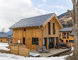 Chalet With Whirlpool tub