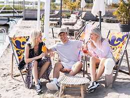 Apartment Near Sneekermeer With Marina Access