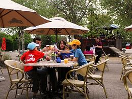 Restyled Villa Near sea in Domburg