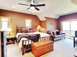 Magnificent Mountain Lodge by Taylor Made Deep Creek