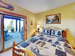 Magnificent Mountain Lodge by Taylor Made Deep Creek