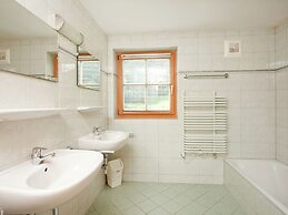 Serene Chalet in Konigsleiten With Swimming Pool