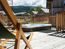 Exclusive Chalet With Whirlpool