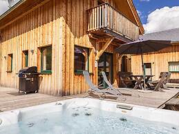 Tasteful Chalet Near ski Slope