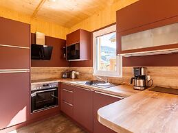 Tasteful Chalet Near ski Slope