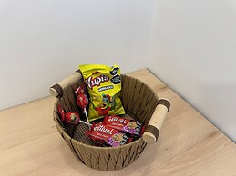 Apto con Jacuzzi Privado y vista verde