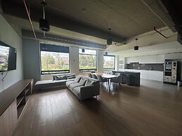 Apto con Jacuzzi Privado y vista verde