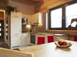 Wooden Chalet With Terrace in Ladis