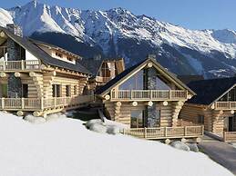 Wooden Chalet With Terrace in Ladis